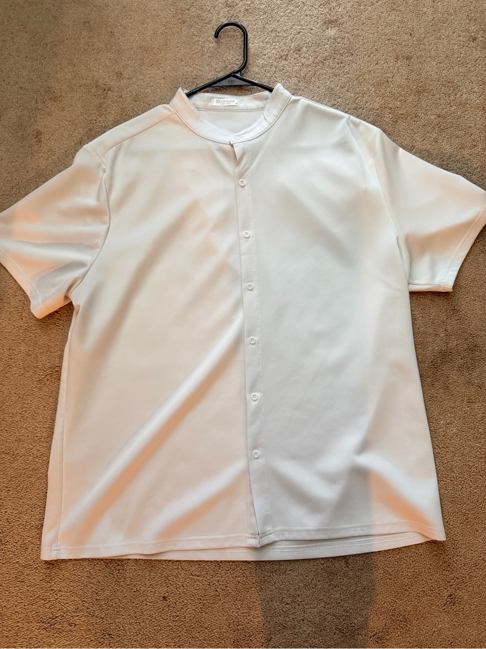 NWOT Men's Short-Sleeve Henley XL